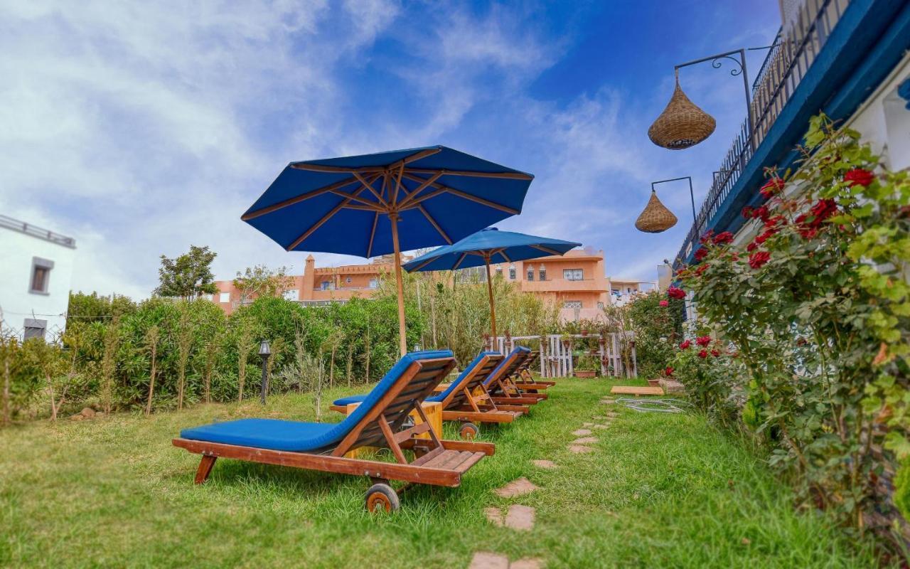 Blue Wave Lodge Agadir n'Ait Sa Exterior foto