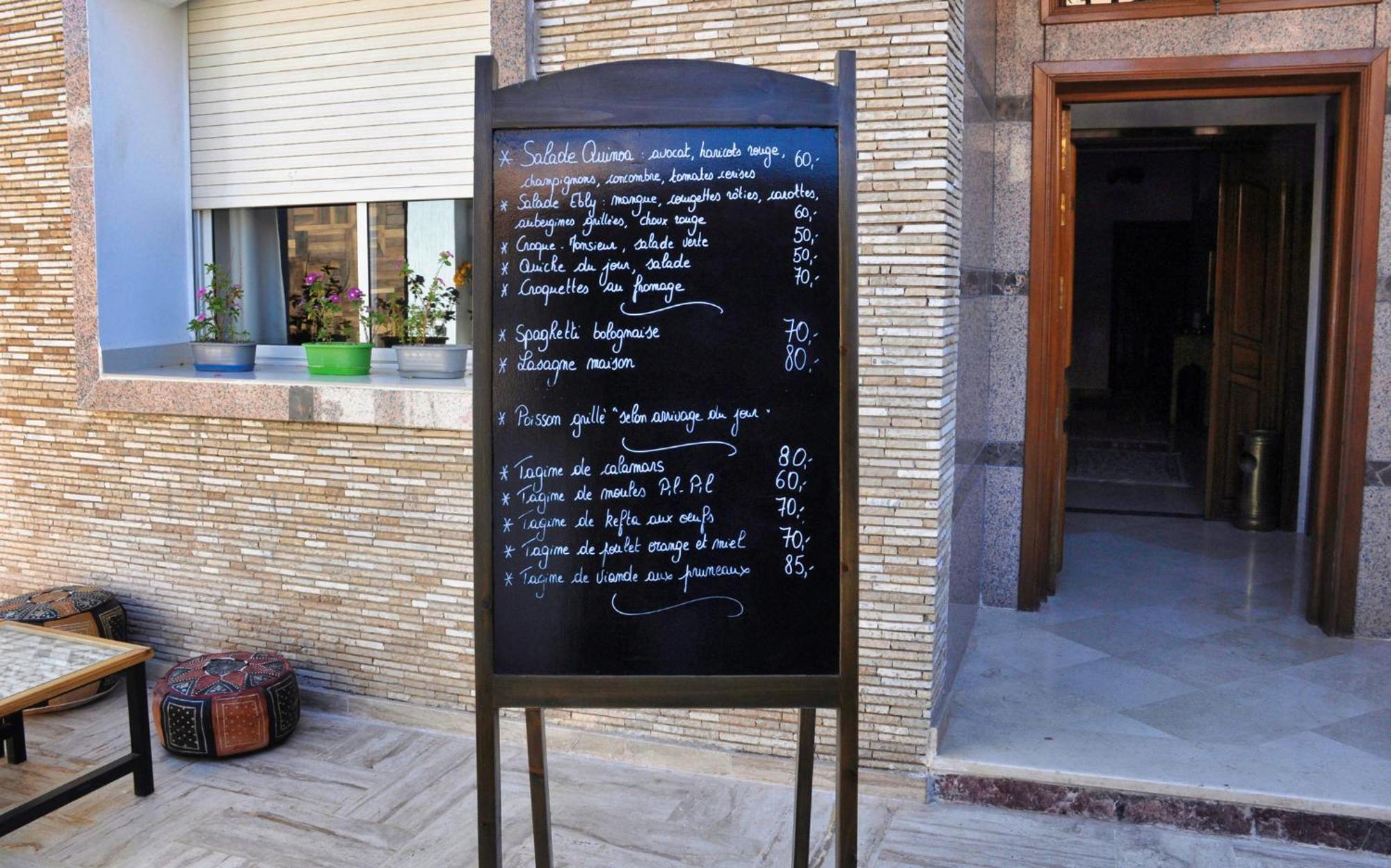Blue Wave Lodge Agadir n'Ait Sa Exterior foto